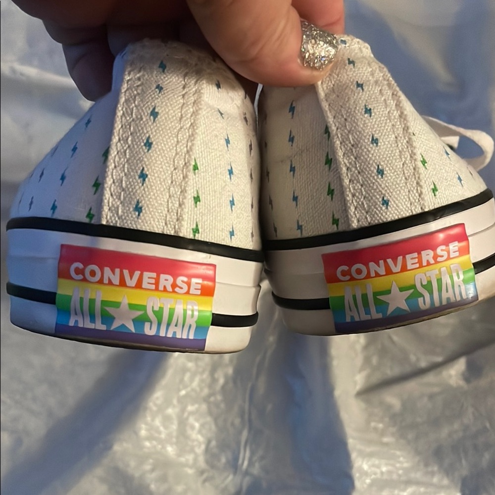 Converse Multicolor-Stitched White Sneakers - Picture 5 of 5